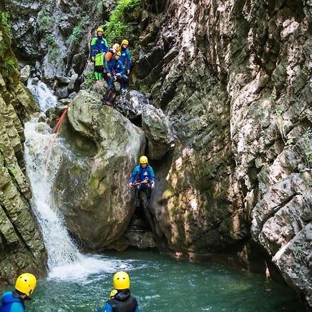 Les Aiguilles De Warens Aparthotel Combloux Kültér fotó