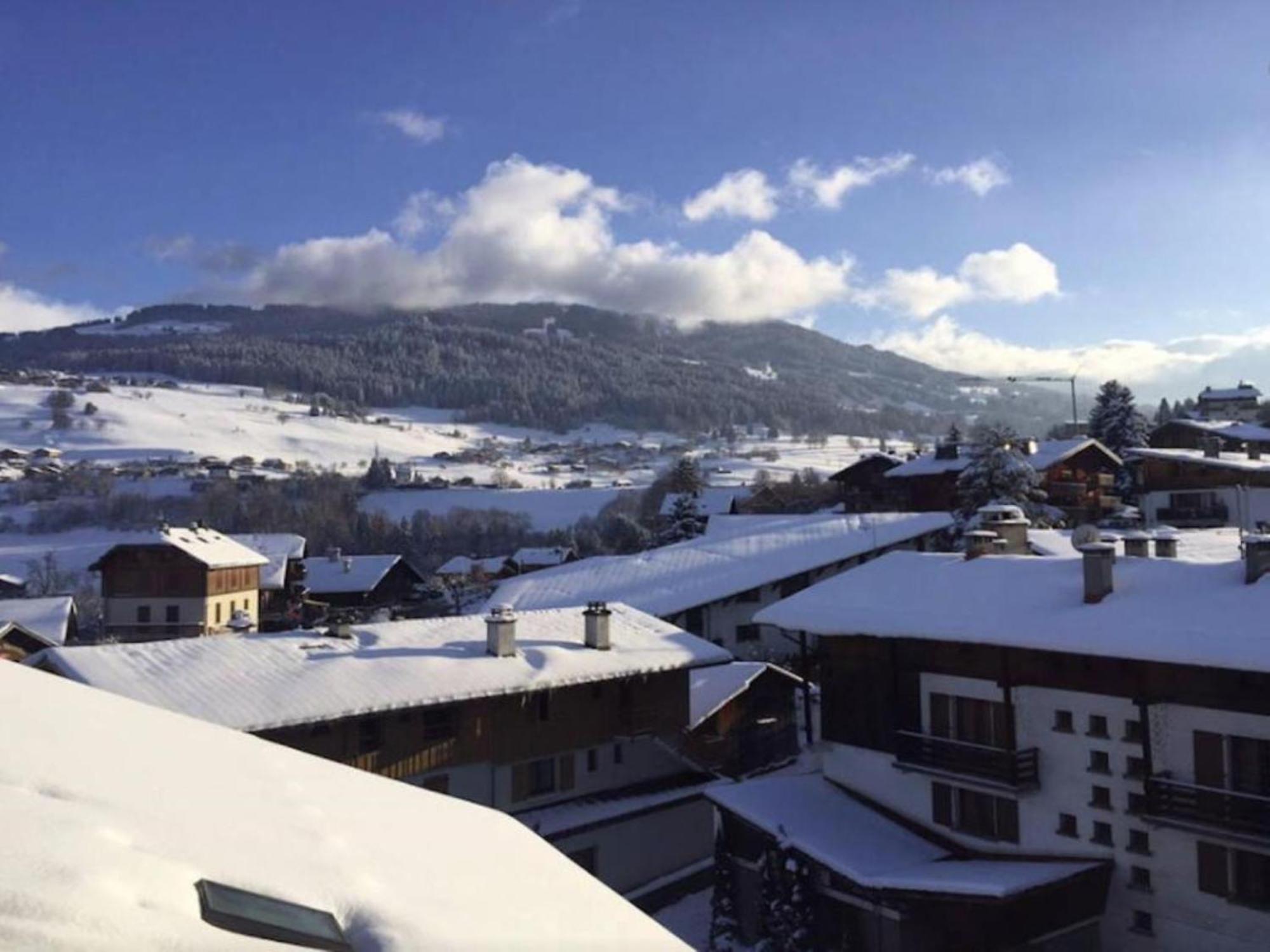Les Aiguilles De Warens Aparthotel Combloux Kültér fotó