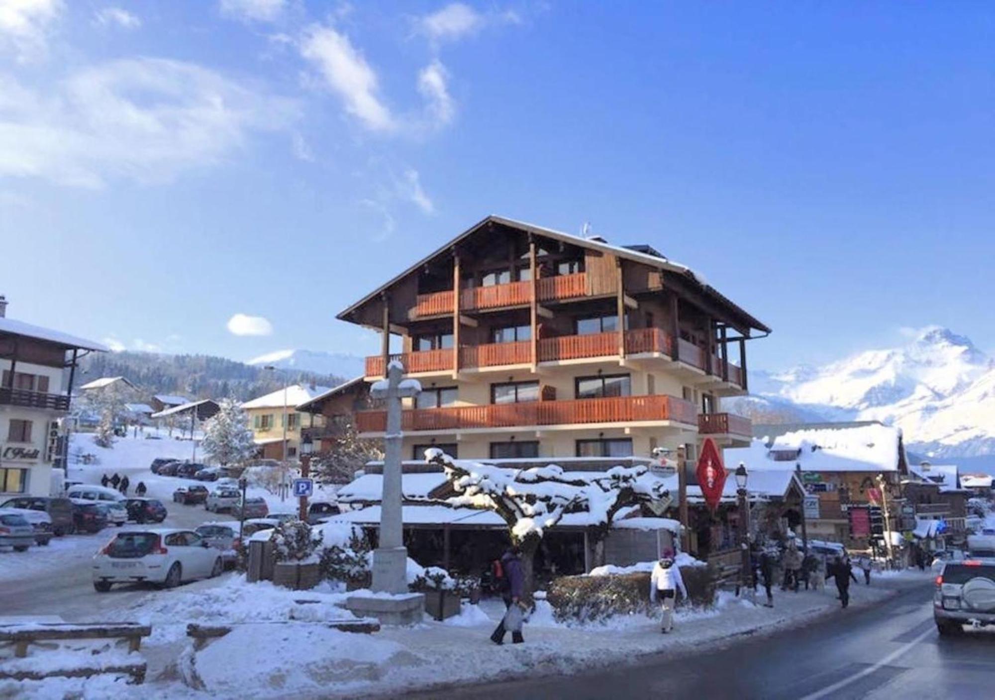 Les Aiguilles De Warens Aparthotel Combloux Kültér fotó