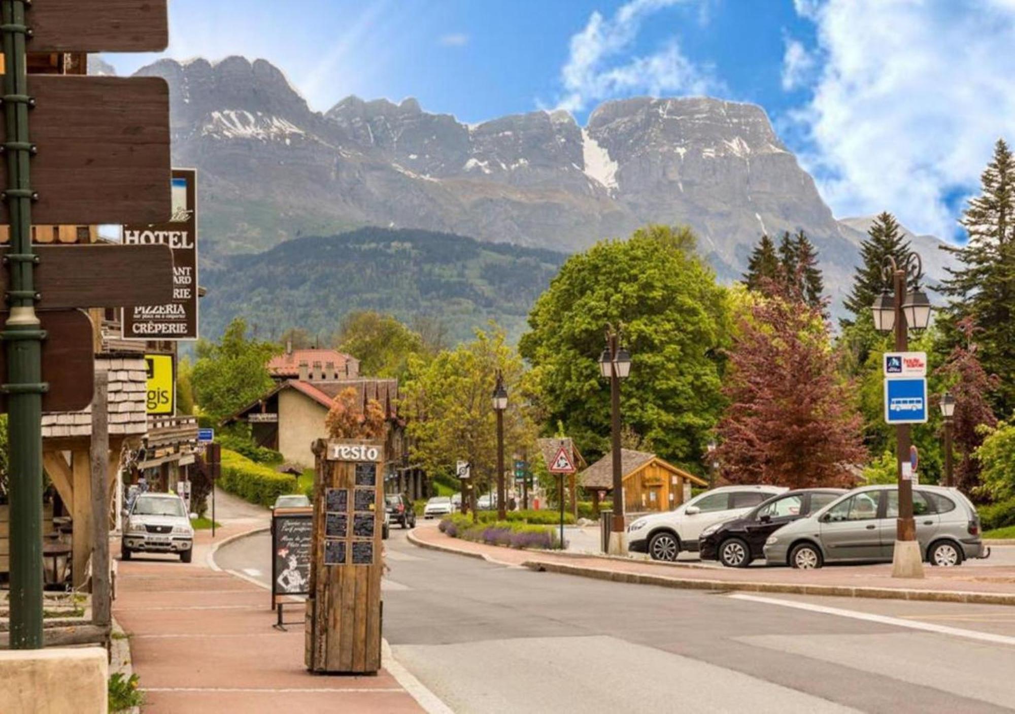 Les Aiguilles De Warens Aparthotel Combloux Kültér fotó