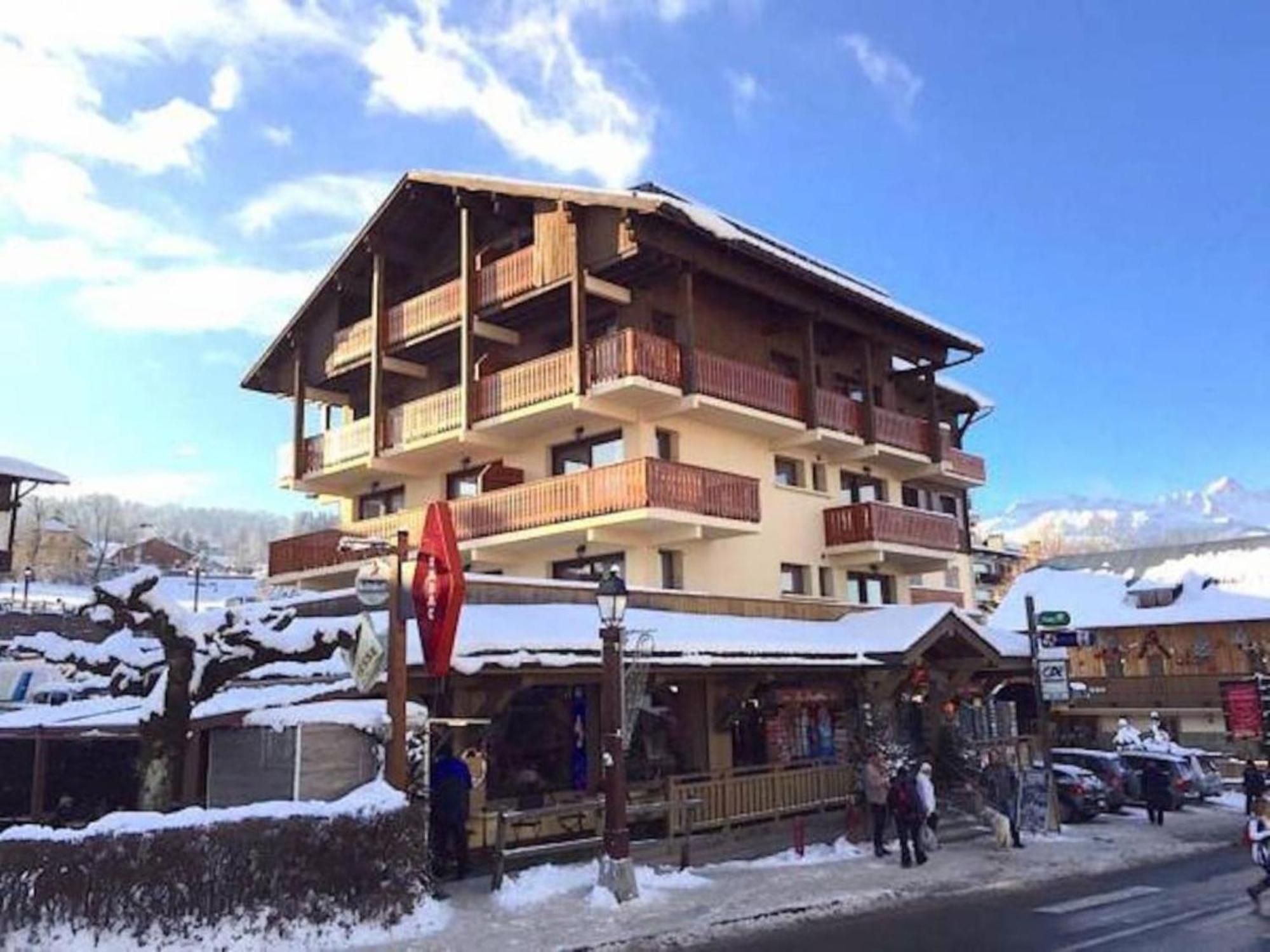 Les Aiguilles De Warens Aparthotel Combloux Kültér fotó